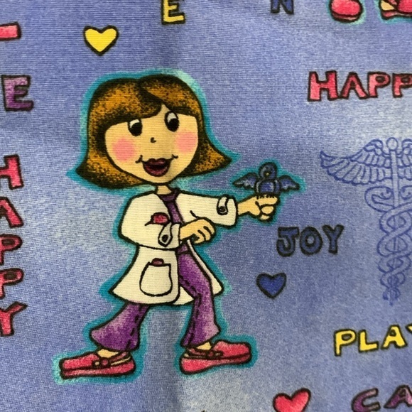 ✨Simply Basic Nurses Cartoons Scrubs Top - Picture 5 of 10